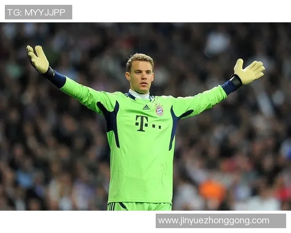 诺伊尔的守门传奇：从青涩少年到世界顶级门将的奋斗历程